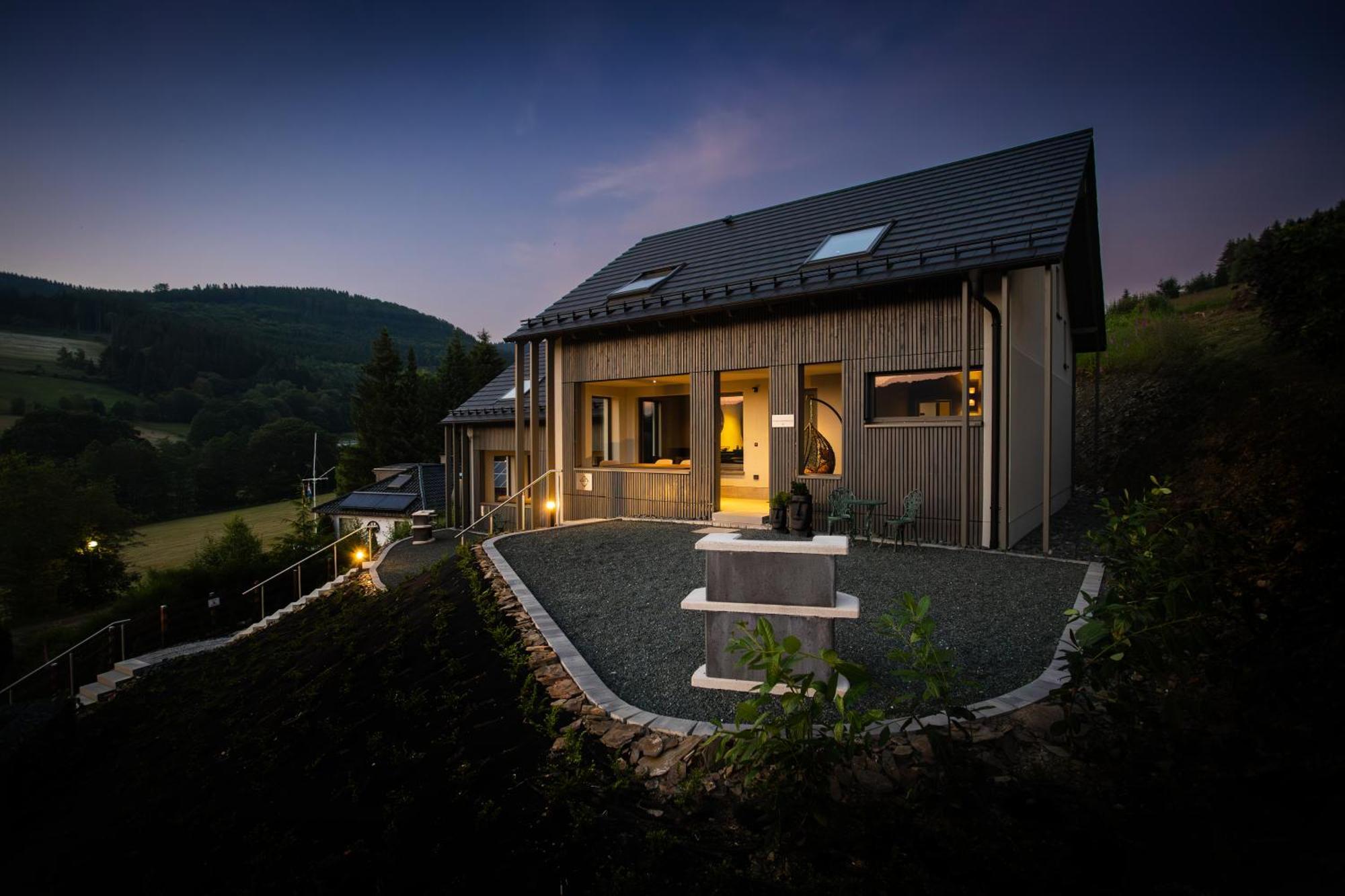Sauerland Chalets - "Die Chalets Herzenssache" Winterberg Buitenkant foto